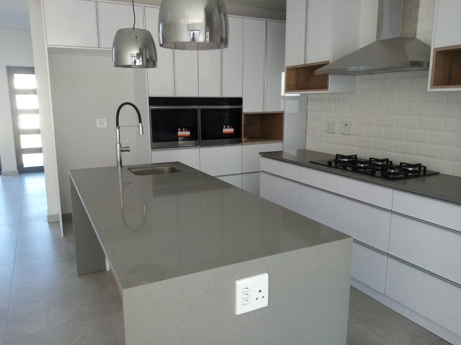 4 Bedroom Property for Sale in Sandown Western Cape